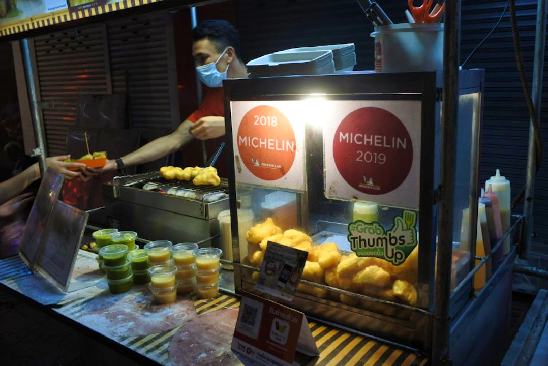 Michelin Guide Street Food Tour by Tuk Tuk with English Guide
